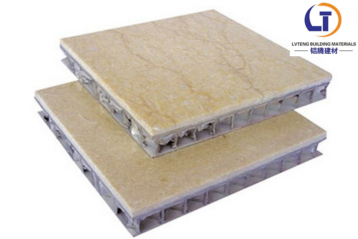 氟碳铝单板是全用铝制成的么?氟碳铝单板用的时间长会生锈么？